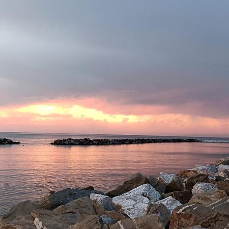 Casa Vacanze Marina Di Pisa Catola Exteriér fotografie